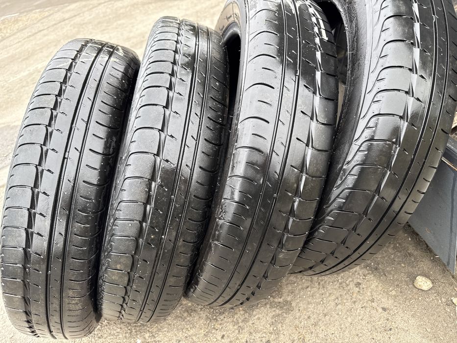 Летни гуми 4 бр.