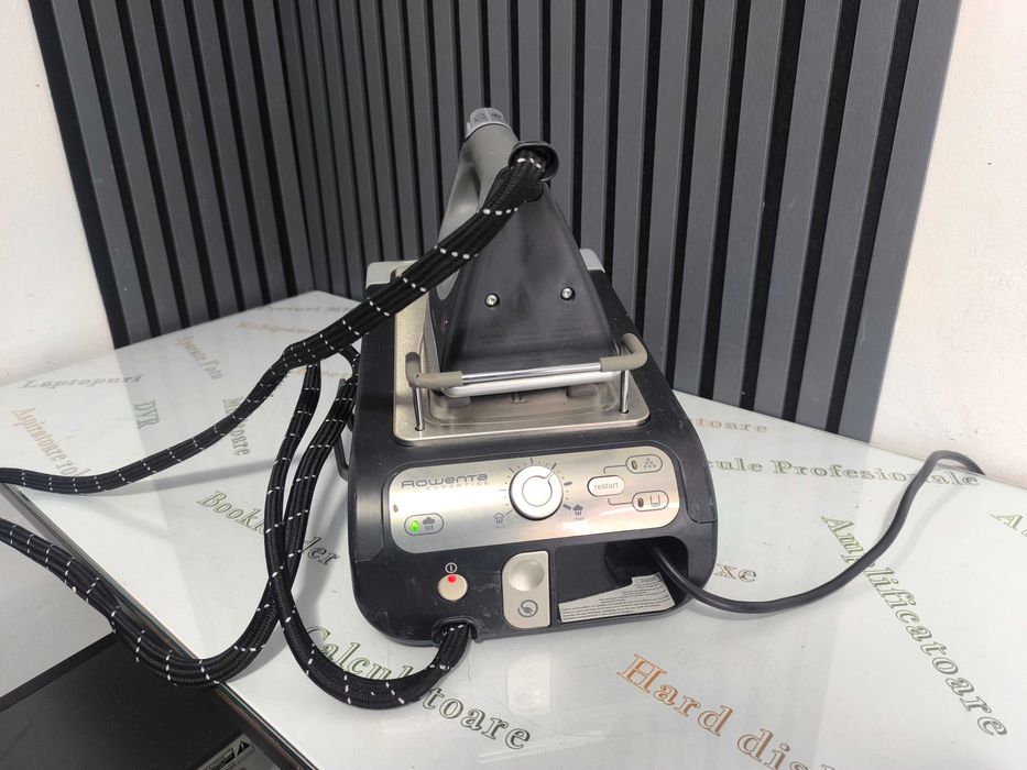 Statie de calcat cu aburi Rowenta DG9040 Expertise Precision 2200W