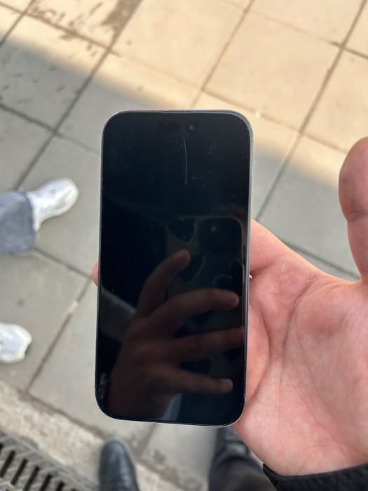 Iphone 15 256г 82 акб