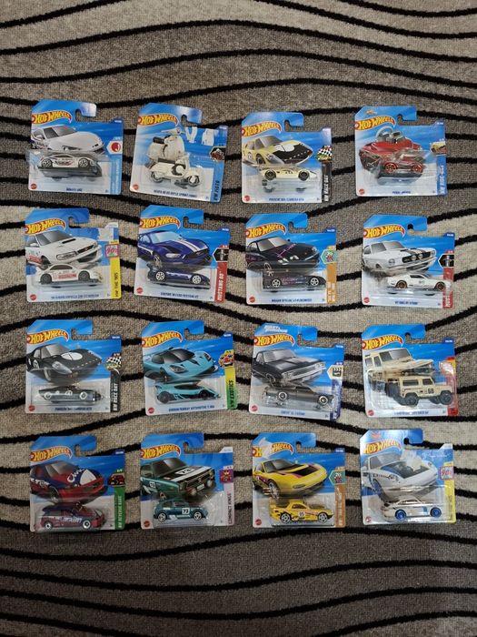 Hot wheels колички - различни видове