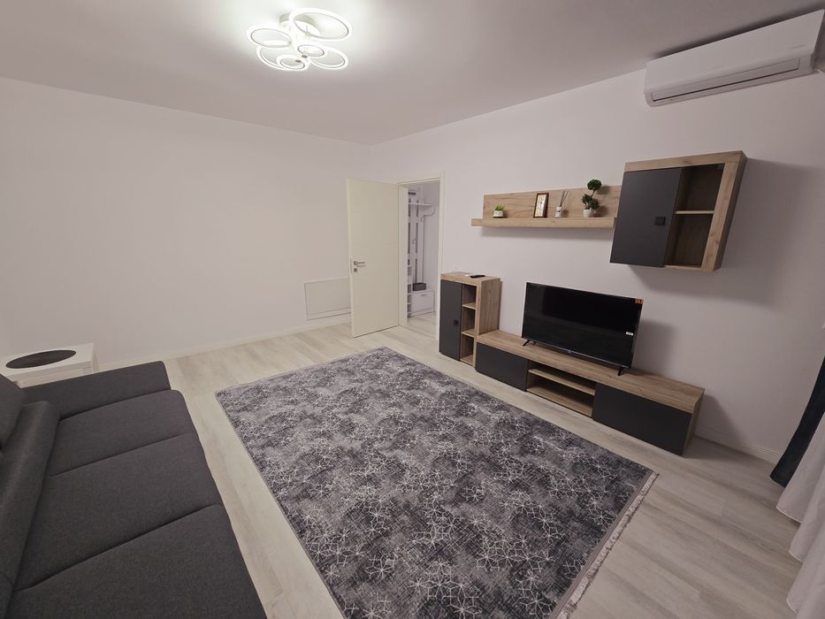 Închiriez apartament 2 camere
