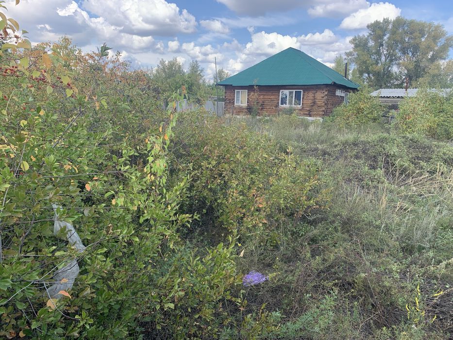 продам участок восточный правый