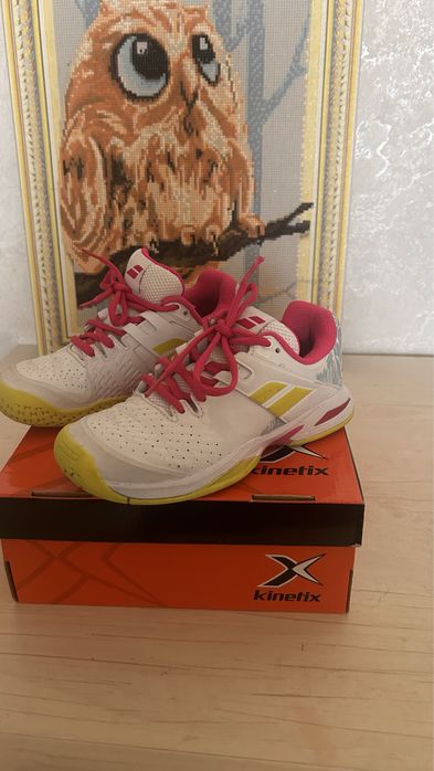 Кроссовки для девочек