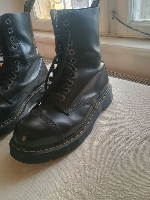 Bocanci martens -rock
