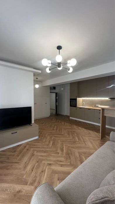 Inchiriez apartament 2 camere