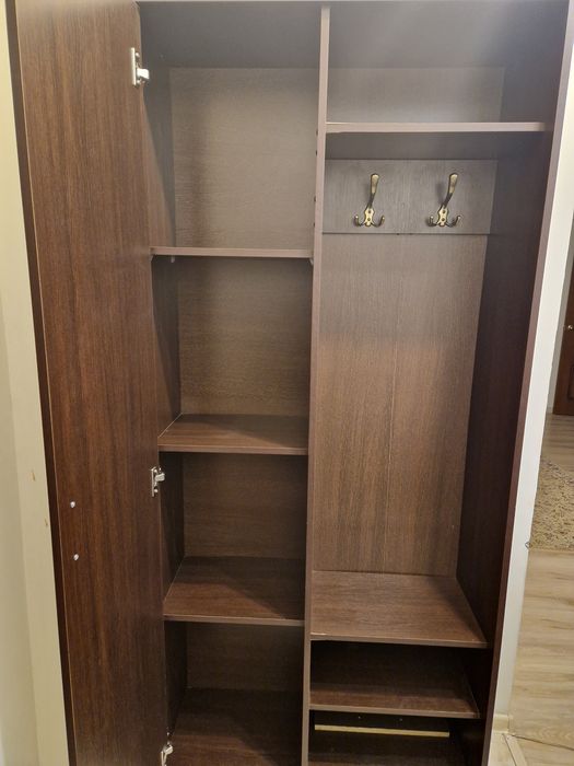 Продам прихожую в отл сост