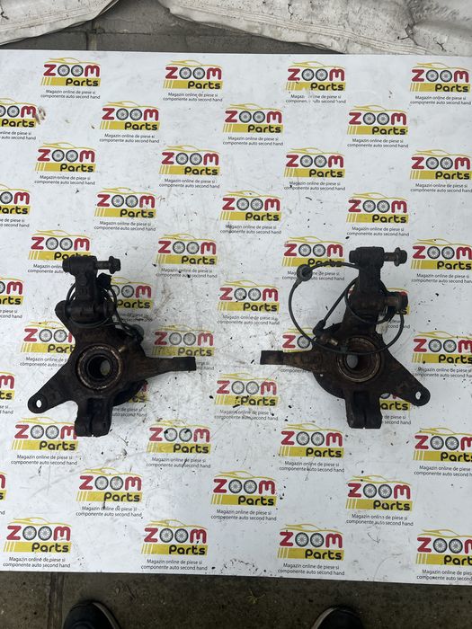Fuzeta stanga dreapta fata Mazda Cx7