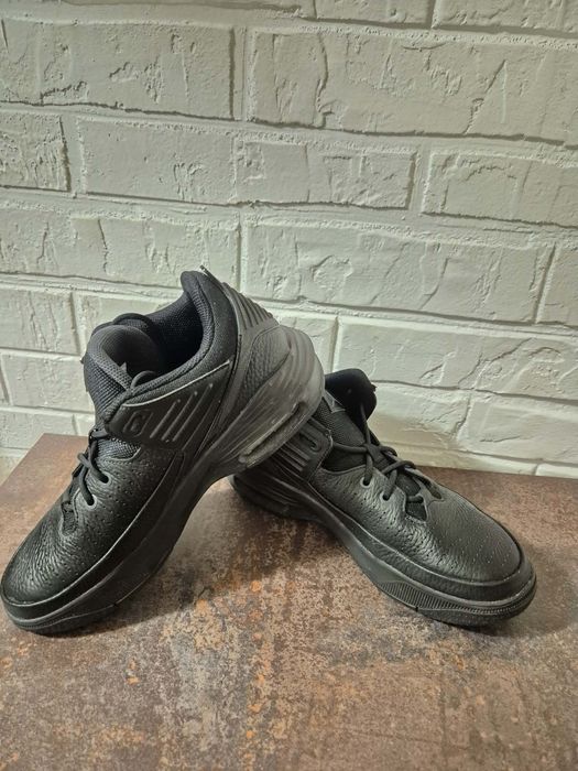 Маратонки Nike air Jordan