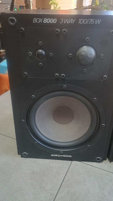 Boxe Grundig Box 8000
