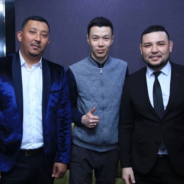 2х Язычный  Ведущий  Асаба Шоумен 50тыс