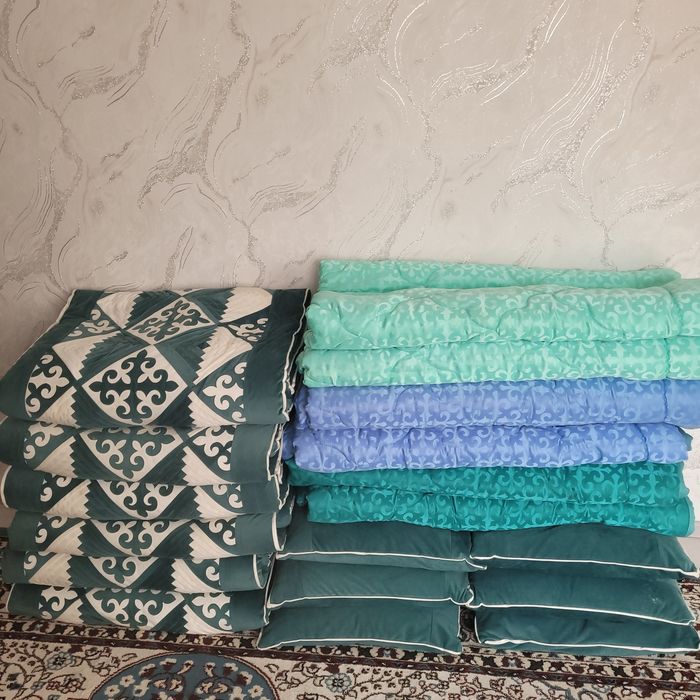 Көрпе төсек сатылады тез арада