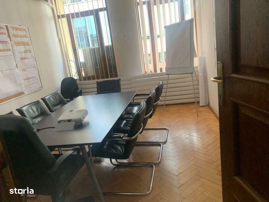 Birouri Cismigiu  /Calea Victoriei