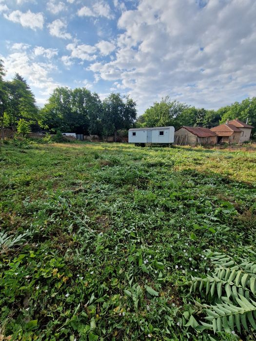 Продава се Парцел в с. Горна Митрополия, Област Плевен - 835 кв.м за 15 €/кв.м - Снимка #3