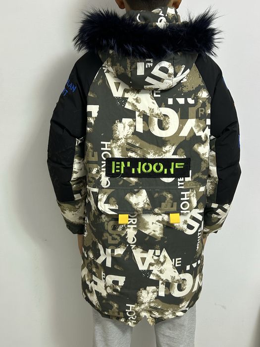 Куртки в отчличном состоянии