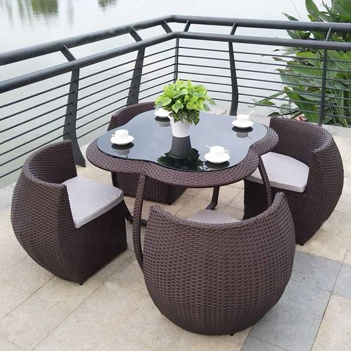 Стилен ратанов градински комплект – маса с 4 стола (в цвят БЯЛ)