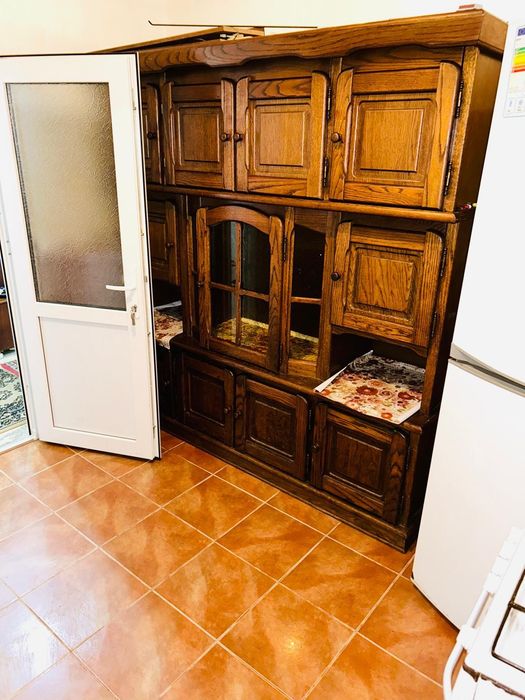 Închiriez apartament