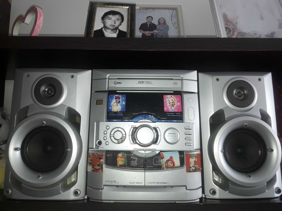 Музыкальный центр LG