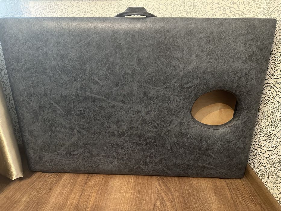 Кушетка для массажа за 38 к