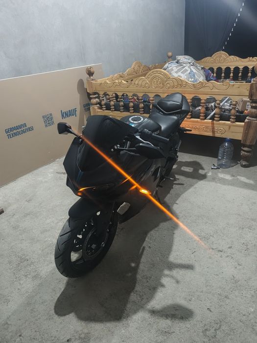 Спортбайк мотоцикл