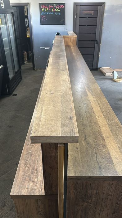 Барная стойка ,длина 4.10