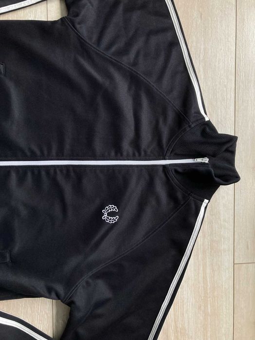 Фред Пери Fred Perry черно горнище горница размер М