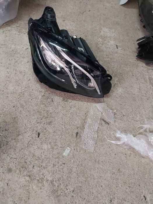 Фар фарове mercedes E klasa w213 / фар мерцедес Е клас