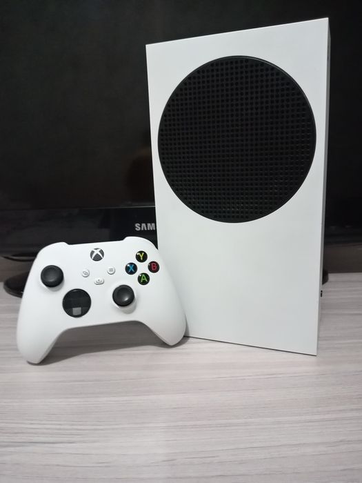 Продам Xbox series s
