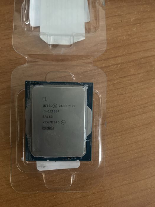Продам процессор intel icore i3-12100F