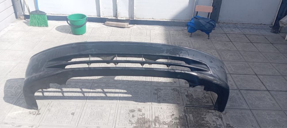 Бампер тойота камри 20