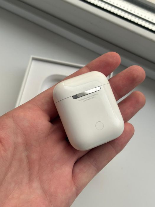 Продам Airpods 2 оригинал
