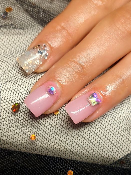 Unghii gel Câmpulung