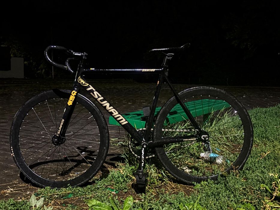 Fixed gear tsunami snm100