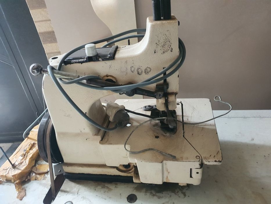 Оверлок гилам тикиш учун Туя срочно