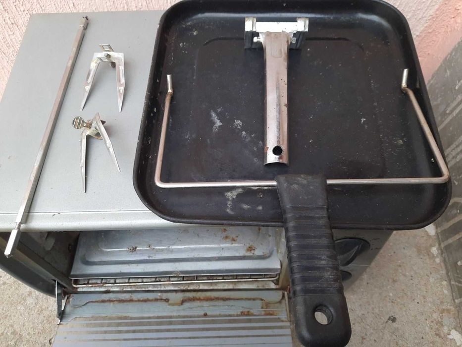 Елекртическа фурна за грил Tchibo TCM 221147