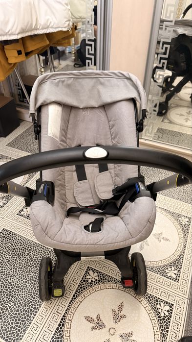 Автолюлька коляска DOONA