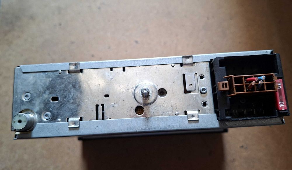 Ретро радиокасетофон за кола BLAUPUNKT - ESSEN RCR 127