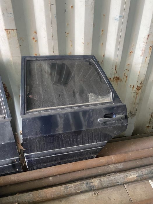 Продам двери Lada 2115/Priora