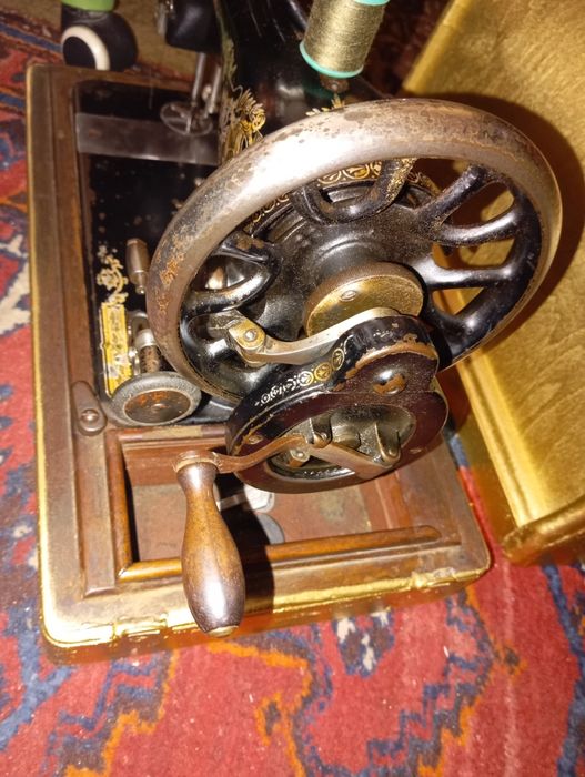 Шевна машина SINGER.