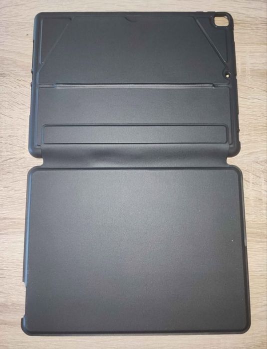 Калъф с безжична клавиатура ROOFEI QWERTZ за iPad 10.2 инча, iPad Air