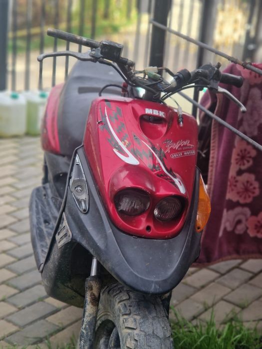 vand sau schimb scuter yamaha mbk