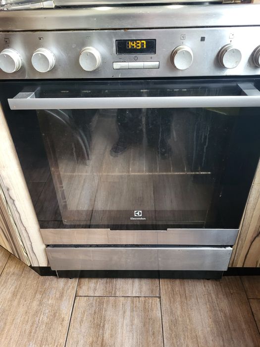 Печка Electrolux