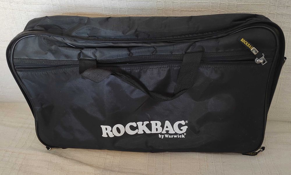 Мек кейс за китарен процесор или друг инструмент