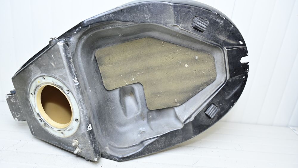 Rezervor Combustibil Benzina Triumph SpeedTriple 1050 2005 - 2007