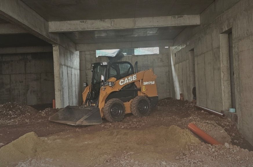 Услуги с мини багер Бобкат