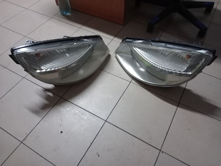 Bara fată Faruri Europa Renault scenic 2006