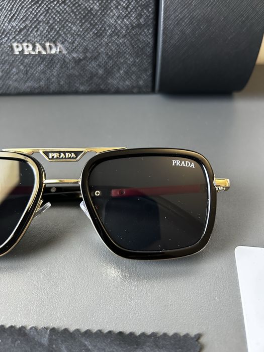 Слъчеви очила Prada