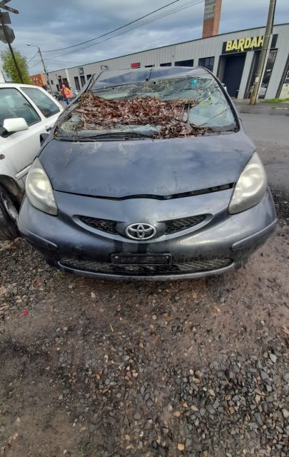 Far dreapta Toyota Aygo prima generatie