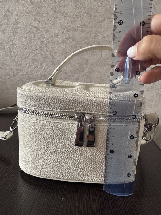 Продам сумочку женскую