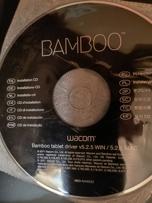 Tableta grafica Wacom Bamboo cu toate accesoriile