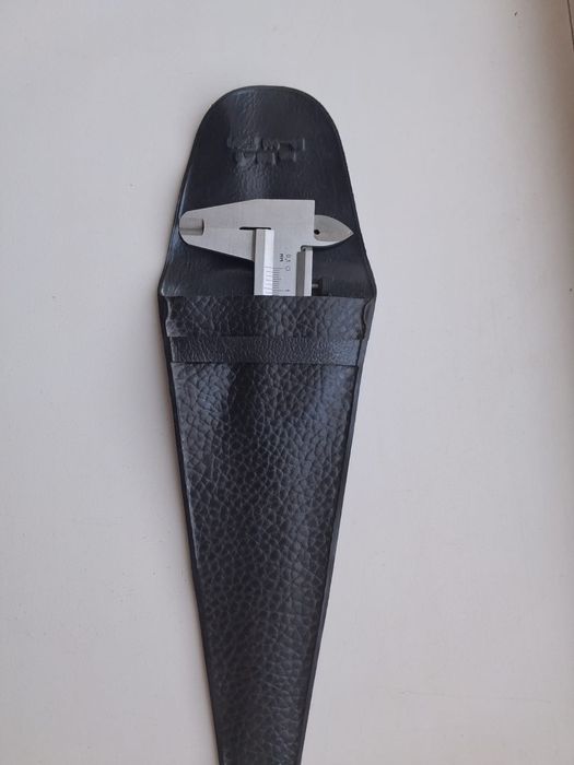 Продам штангенциркуль за 10